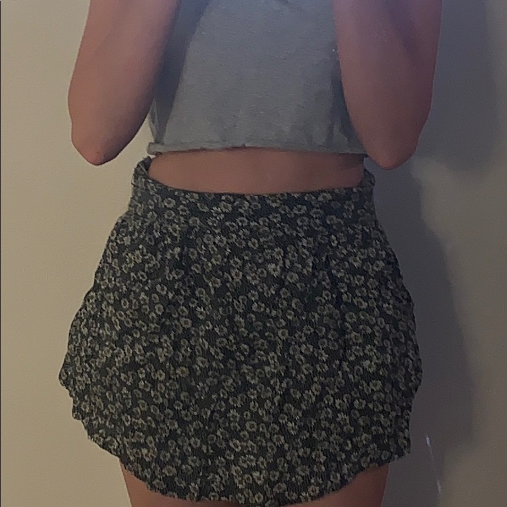 floral skirt